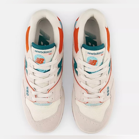 NWT New Balance 550 Sneakers Sea Salt Verdigris and Poppy Women’s Various Sizes - Picture 5 of 16